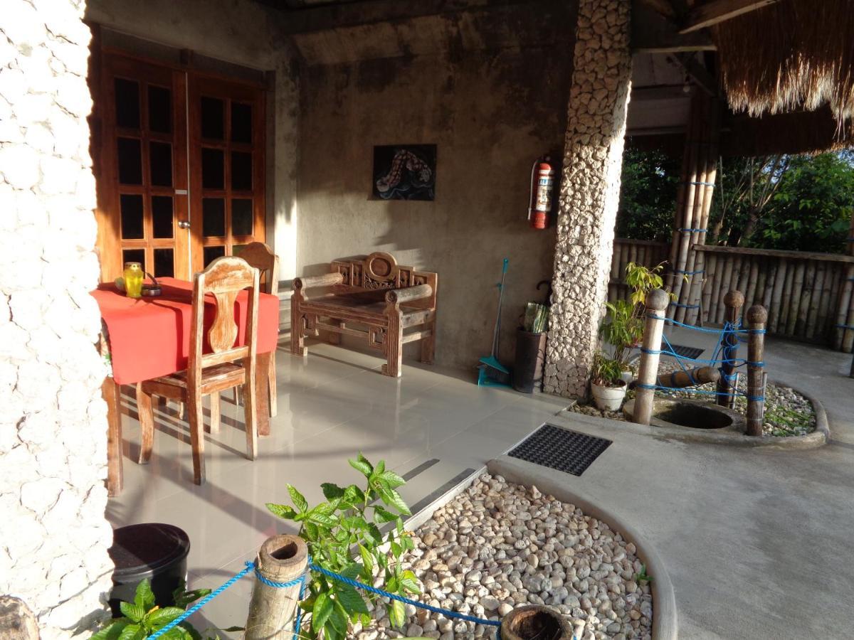 Sea Turtle House Moalboal Hotel Exterior foto