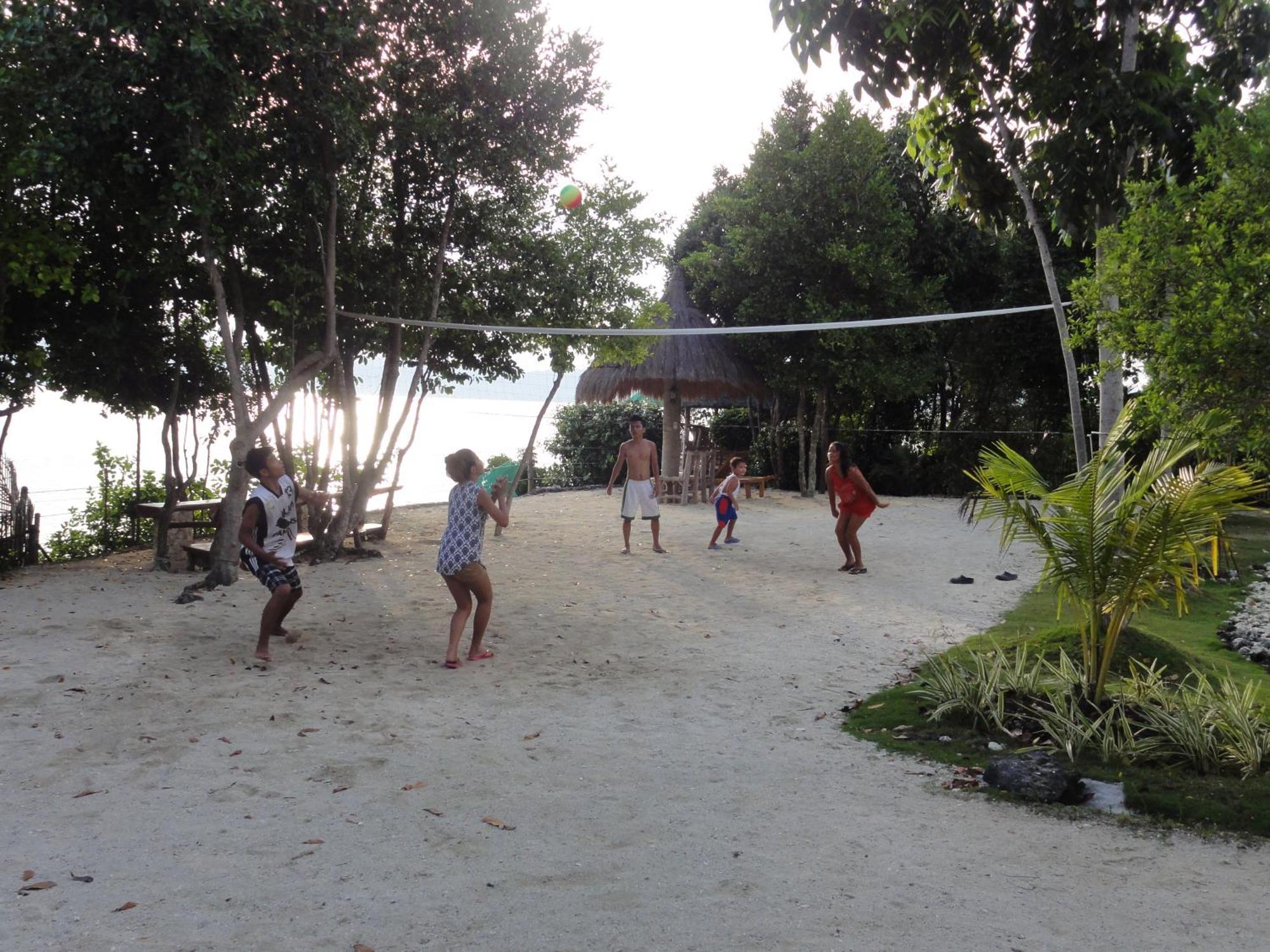 Sea Turtle House Moalboal Hotel Exterior foto